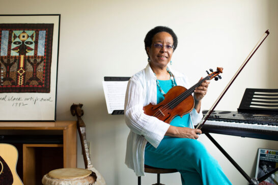 Spotlighting Renowned Jazz-Classical Violinist Diane Monroe