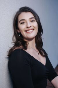 Sarah Fleiss (Voice '23, Opera '25)